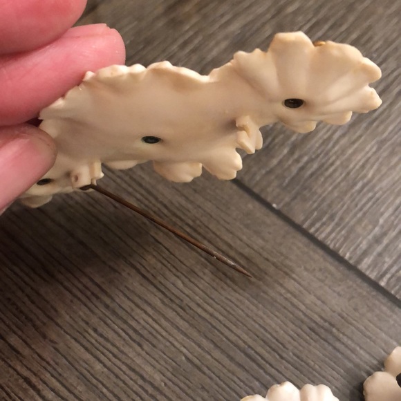 Vintage Celluloid Floral Pin & Clip Earrings Turquoise Gem Center - Picture 5 of 16